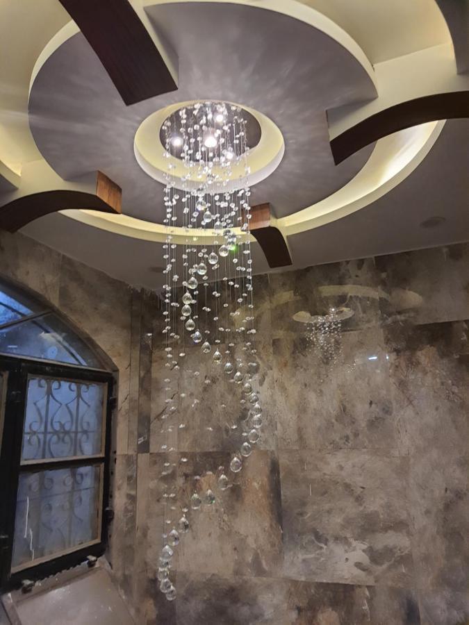 Divine Hotel & Banquet Hall Бхопал Екстер'єр фото