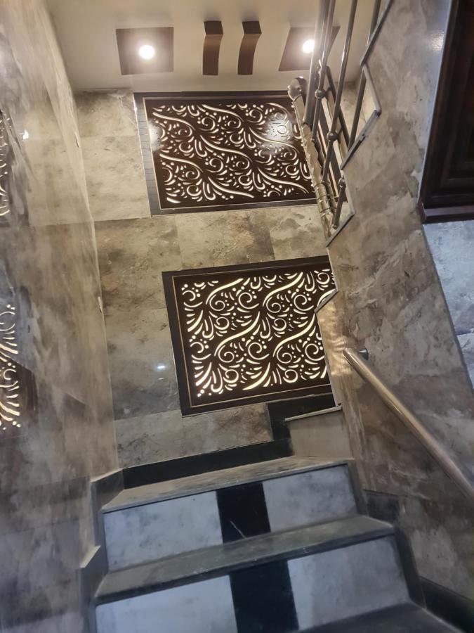 Divine Hotel & Banquet Hall Бхопал Екстер'єр фото