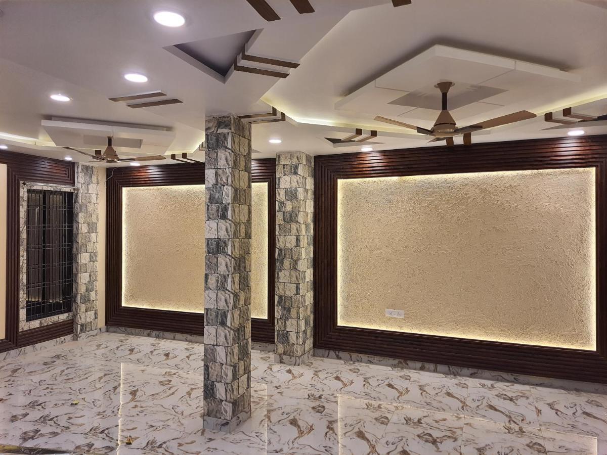 Divine Hotel & Banquet Hall Бхопал Екстер'єр фото